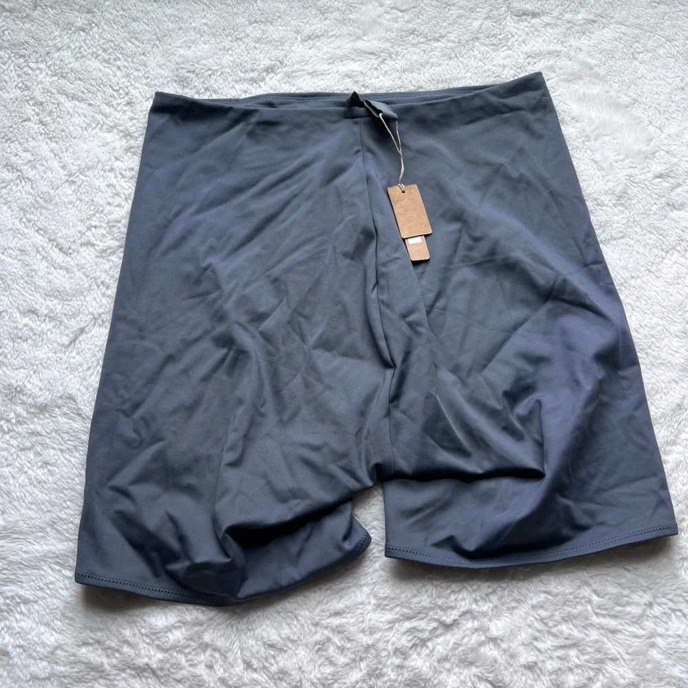 SKIMS Mid Thigh Bodyshort Gunmetal Grey High Waist Swim SW-MWS-0122 Size Large